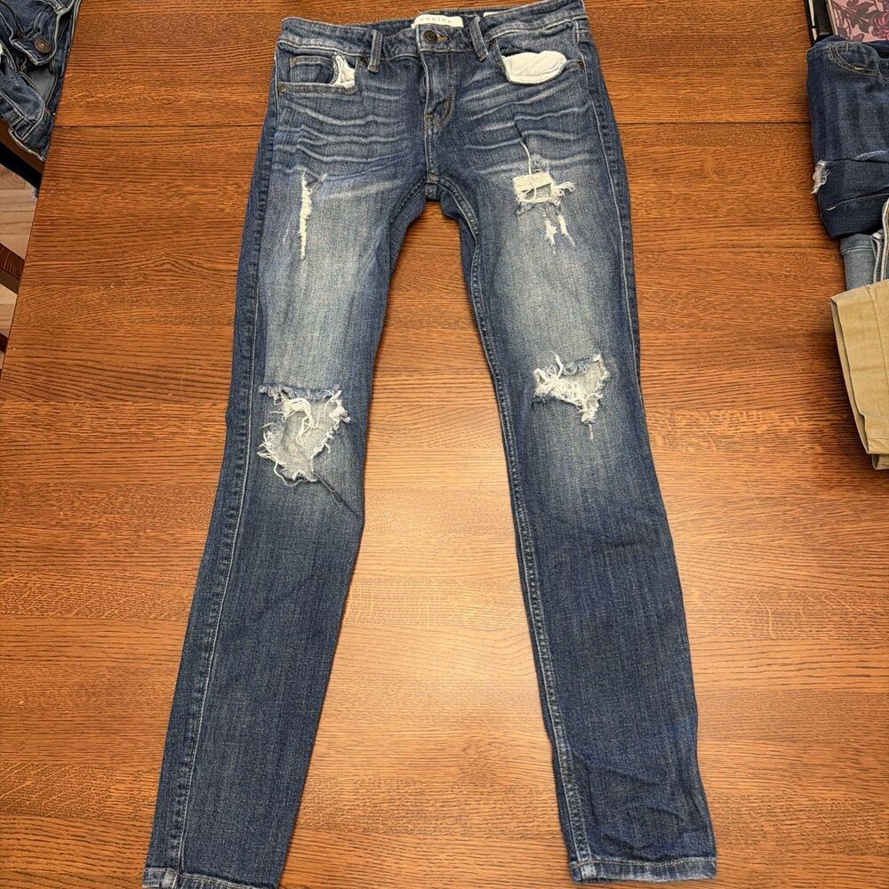 Eunina Maxwell Low Rise Skinny Jeans, Juniors Size 7